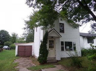 112 E River St, Tomahawk, WI 54487