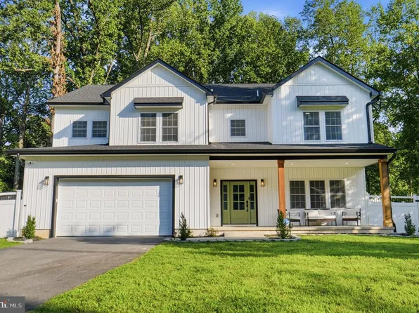 13231 Mockingbird Ln, Bowie, MD 20720