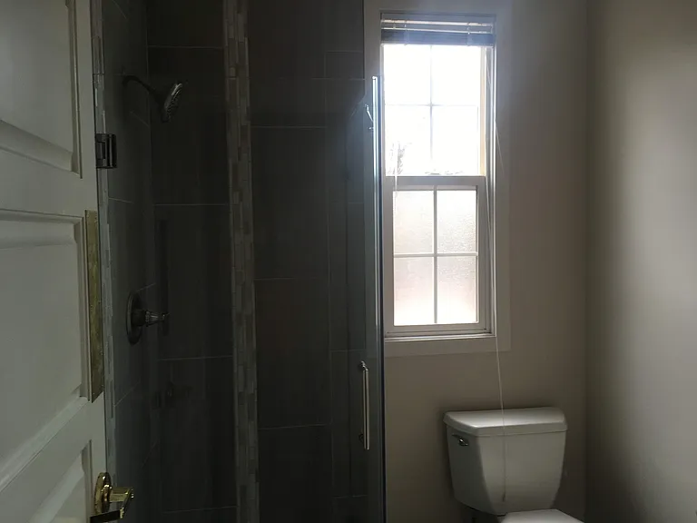 1419 W Washington St #SE — Photo 5