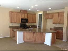 4th image of 2750 E Oak Hill Dr