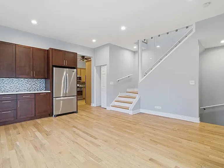 4545 N Lawndale Ave — Photo 7