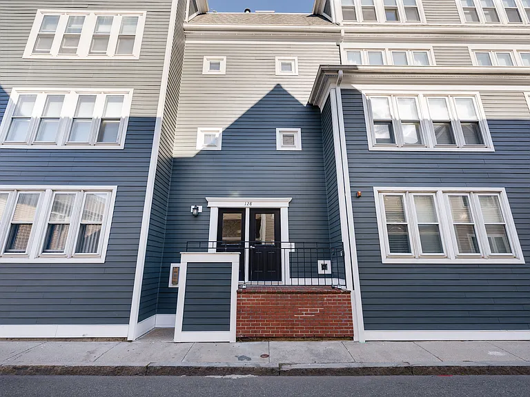 128 Tudor St #D — Photo 22