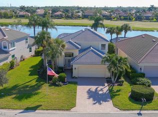 9125 Shadow Glen Way, Fort Myers, FL 33913