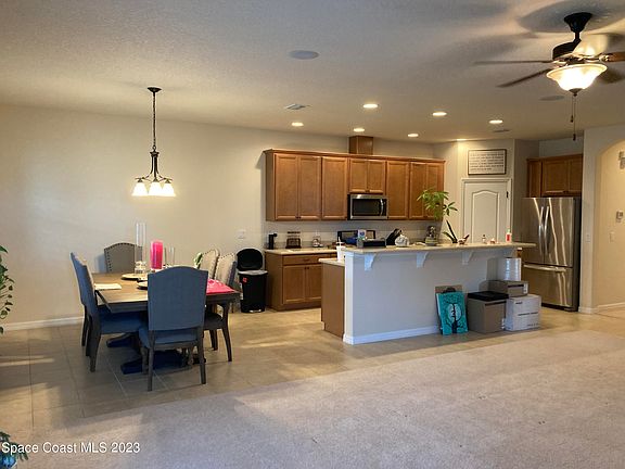 3rd image of 8053 Loren Cove Dr #8053