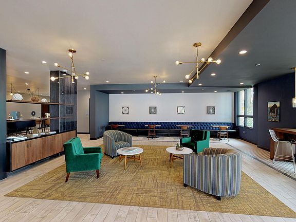 4th image of 202 S Bedford St #220