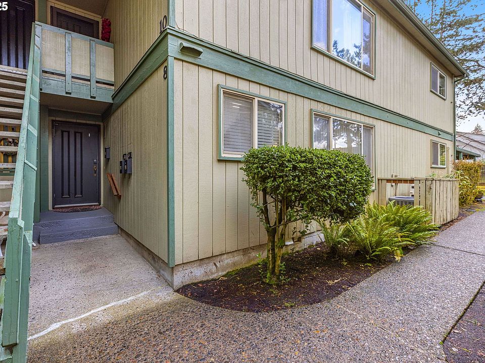 1st image of 600 Cherry Dr APT 8