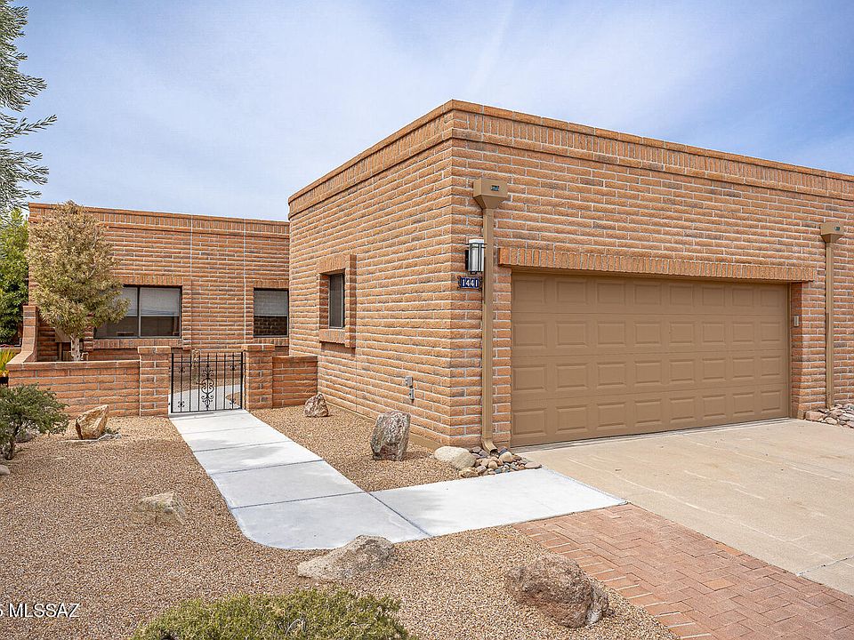 1st image of 1441 W Via De La Gloria