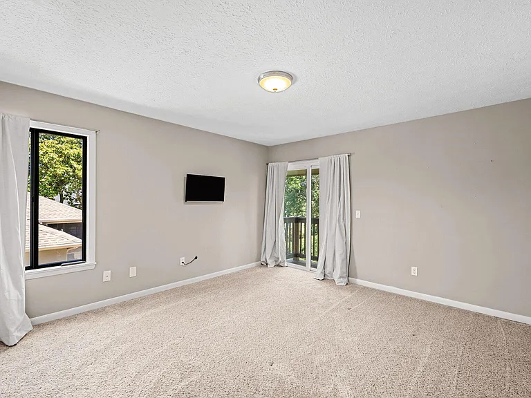 134 Marlin Cir — Photo 33