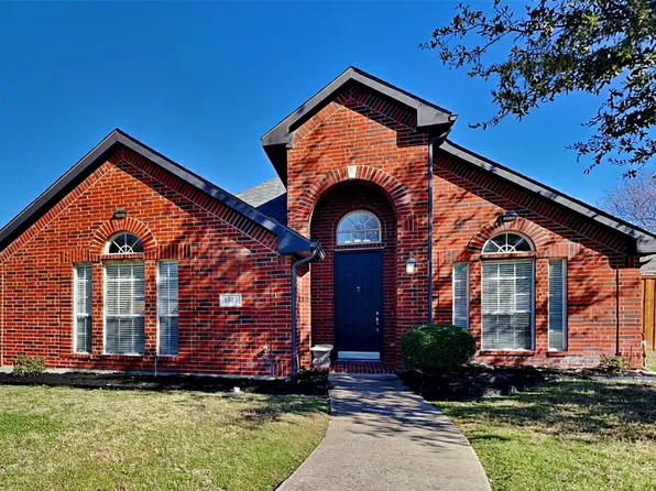 1513 Hill Creek Dr, Garland, TX 75043