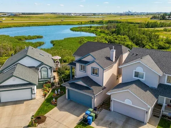 47 Anaheim Cres N, Calgary, AB T1Y 7B8