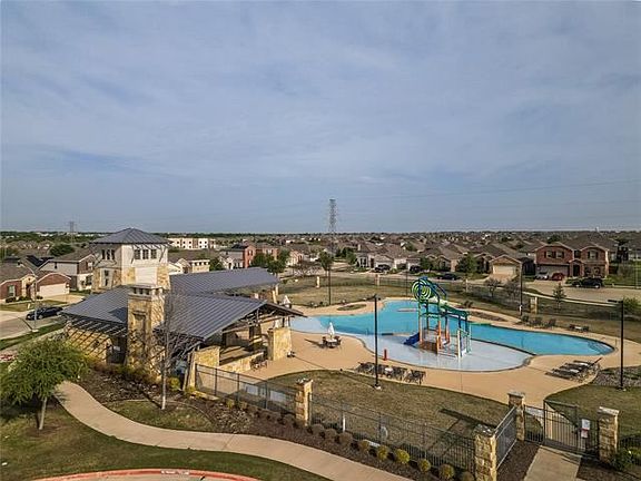 3rd image of 2321 Bermont Red Ln