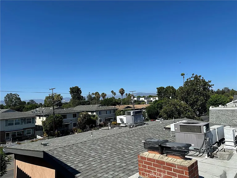 13508 Moorpark St #2 — Photo 64