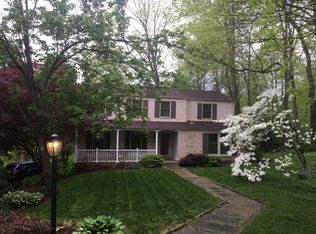 1410 Ashwood Cir, Pittsburgh, PA 15241