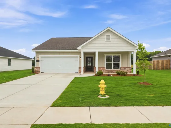 138 Plum Tree Ln, Hazel Green, AL 35750