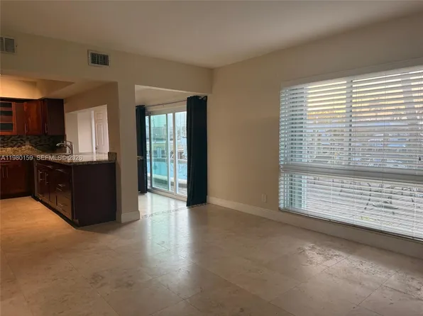 861 SE 22nd Ave APT 4, Pompano Beach, FL 33062