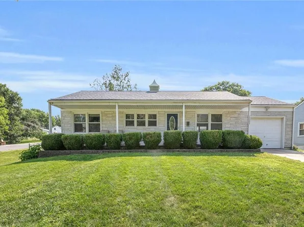 15007 Bellaire Ave, Grandview, MO 64030