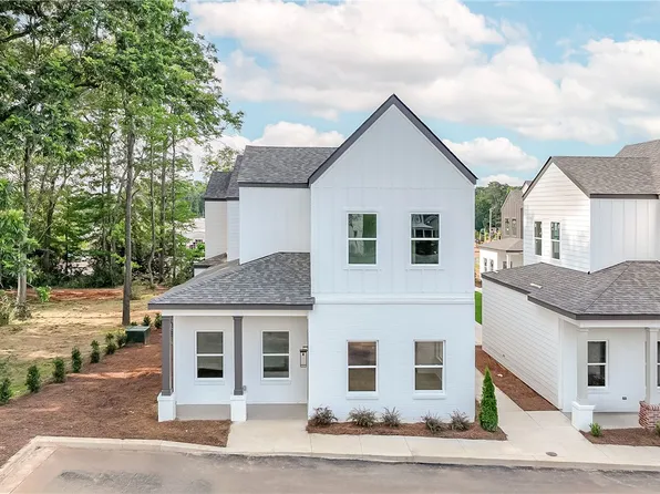 618 Martin Luther King Dr #1, Auburn, AL 36830