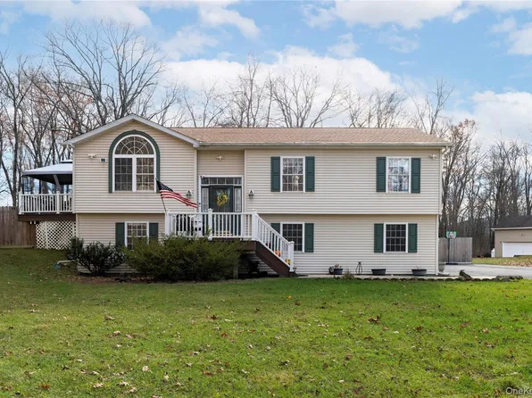 95 Osborne Hill Road, Fishkill, NY 12524