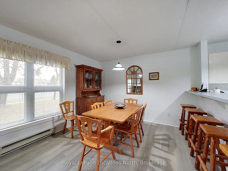 398 Mariners Way #4 — Photo 8