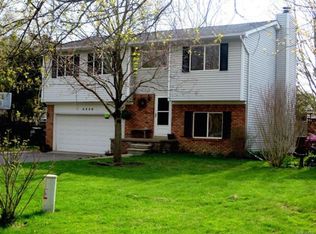 3446 Charlotte Dr, Brighton, MI 48114