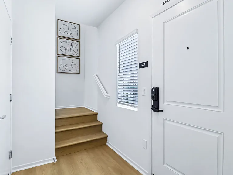 Axis at Millenia Townhomes — Photo 10