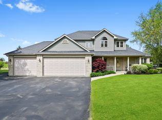 3703 Rose Ann Ct, Wonder Lake, IL 60097