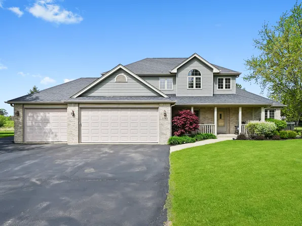 3703 Rose Ann Ct, Wonder Lake, IL 60097