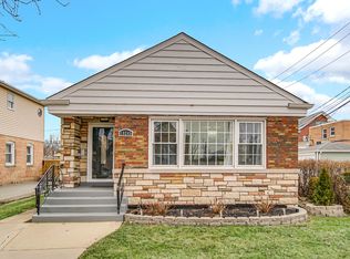 10245 S Artesian Ave, Chicago, IL 60655