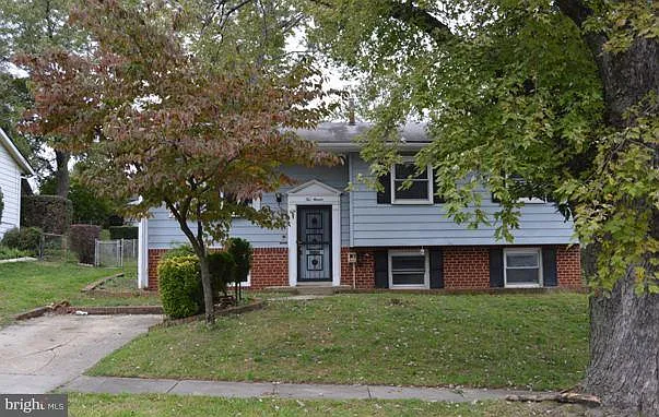 211 W Mill Ave photo 1