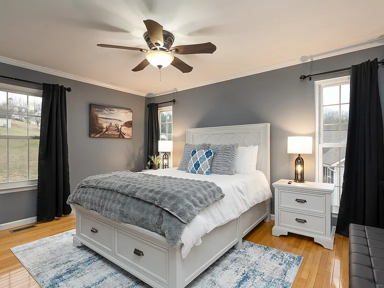 552 Eagle View Dr — Photo 17