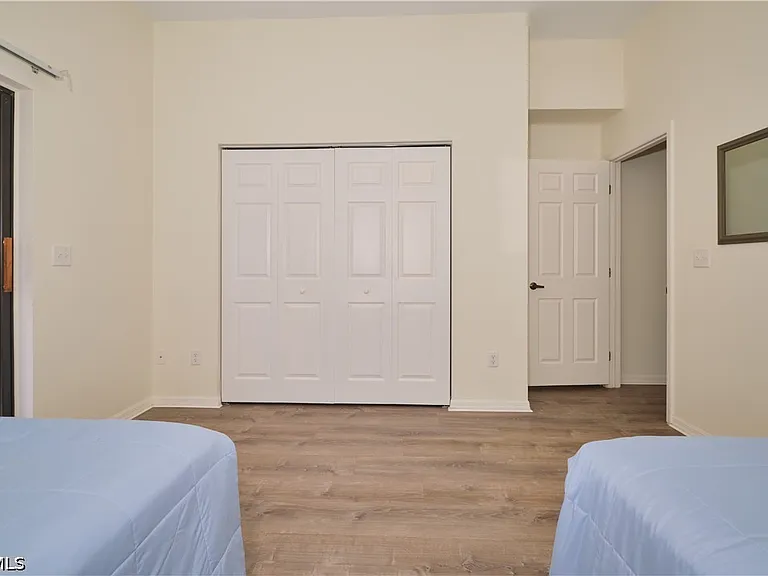 5510 SW 4th Pl #503 — Photo 25