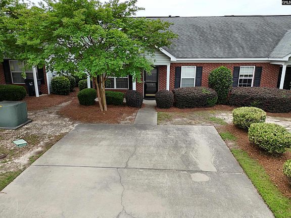 2nd image of 179 Courtside Dr