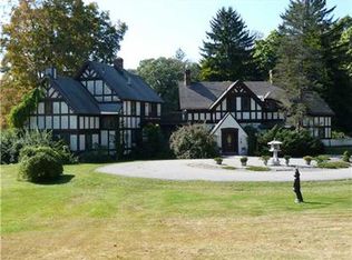 147 Tower Hill Rd W, Tuxedo Park, NY 10987