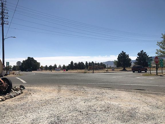 5th image of 32961 Old Woman Springs Rd