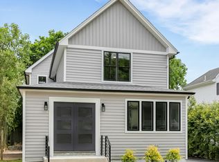 51 Allen St, Rumson, NJ 07760