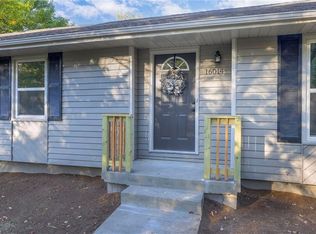 16014 Richmond Ave, Belton, MO 64012