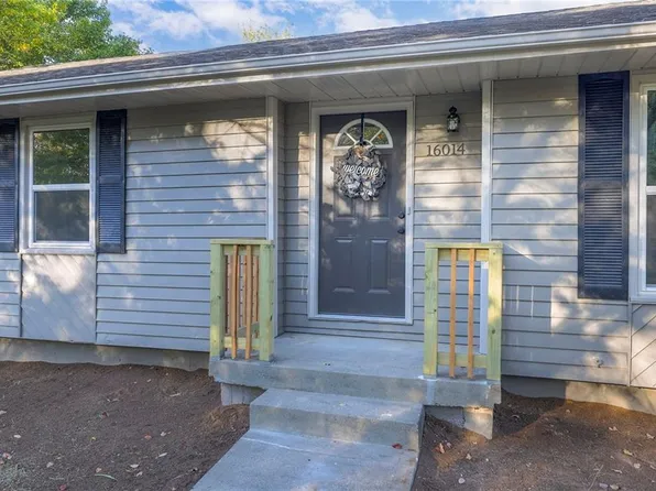 16014 Richmond Ave, Belton, MO 64012