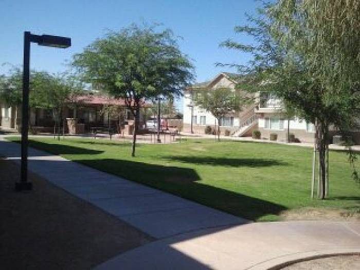 651 E Bonita Pl APT 206, Calipatria, CA 92233 Zillow