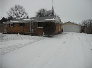 15580 Eastwood St, Monroe, MI 48161