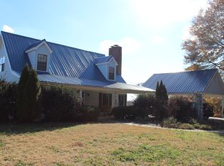 518 Golf Course Rd, Winder, GA 30680