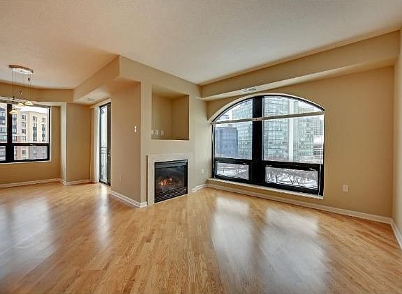 4th image of 500 Grant St E #602