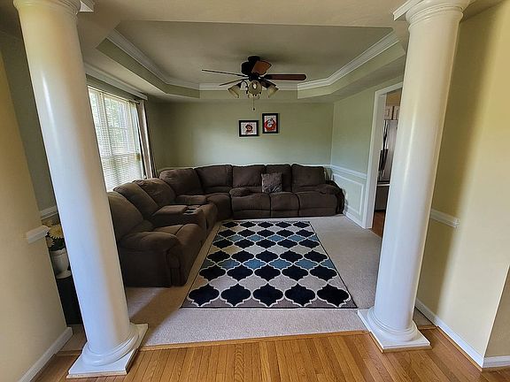 4th image of 6027 Monet Dr