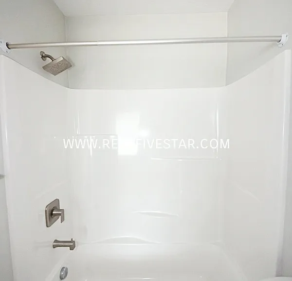 BB&T Rental Properties - 729 W Center St #101-306 — Photo 57