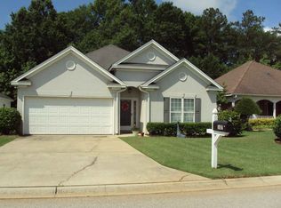 107 Pin Oak Dr, Greenwood, SC 29649