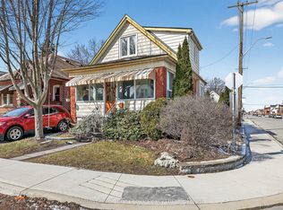 105 Barons Ave N, Hamilton, ON L8H 5A5