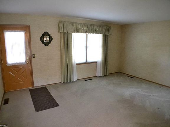 2nd image of 8996 Westlawn Blvd
