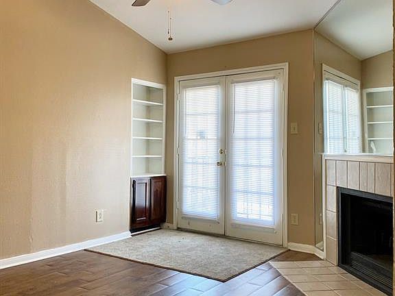 4th image of 14600 Fonmeadow Dr APT 907