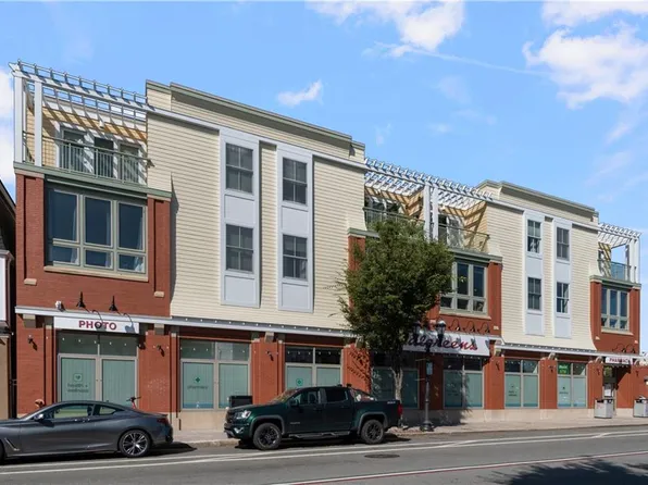 333 Atwells Ave Unit 201, Providence, RI 02903