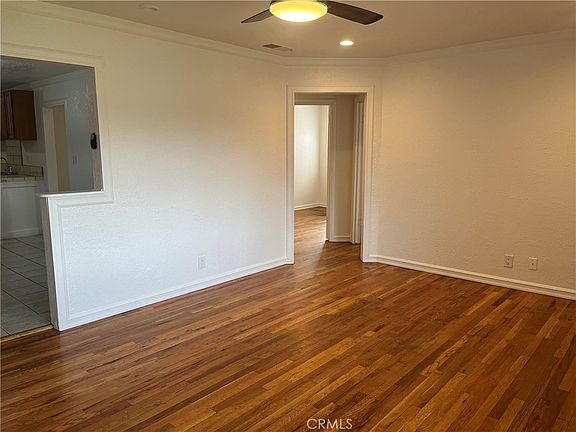 4th image of 1020 W 24th St