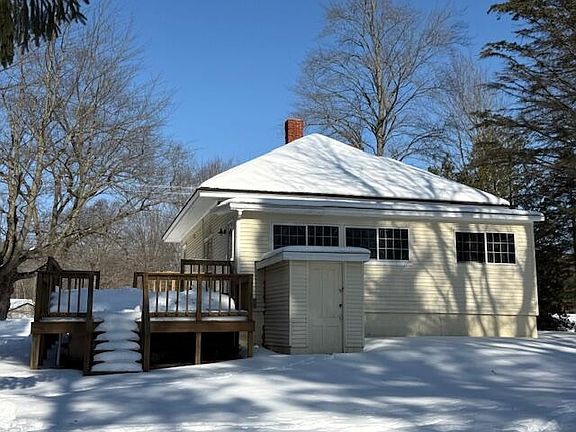 2nd image of 6707 W Decker Rd